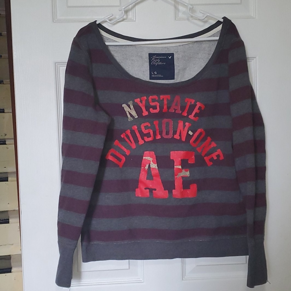 American Eagle Sweatshirt